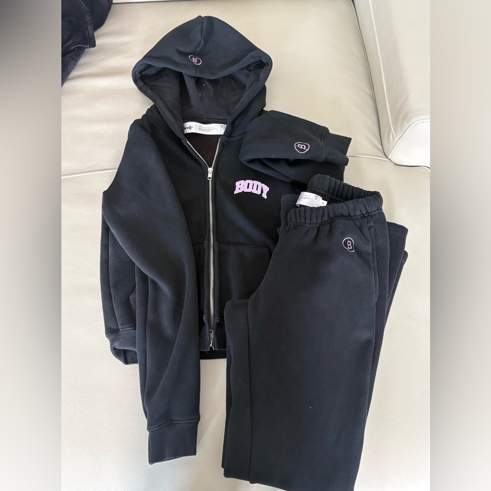 Body by Raven Tracy Black Hoodie and Sweatpants Set